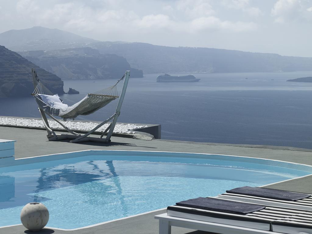 Mythique Villas & Suites Oía Quarto foto